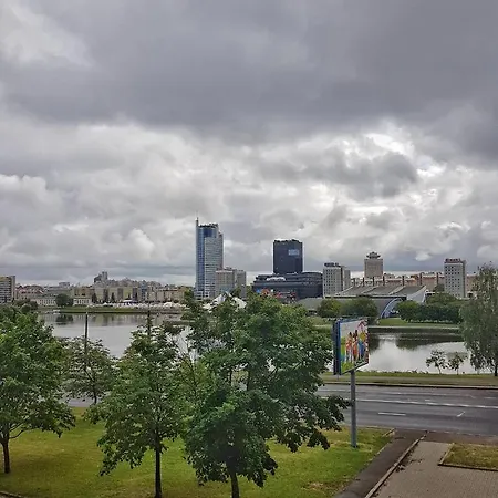 Odnokomnatnaia Kvartira Na Nemige